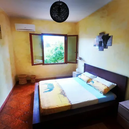 Bed & Breakfast Lune D'africa
